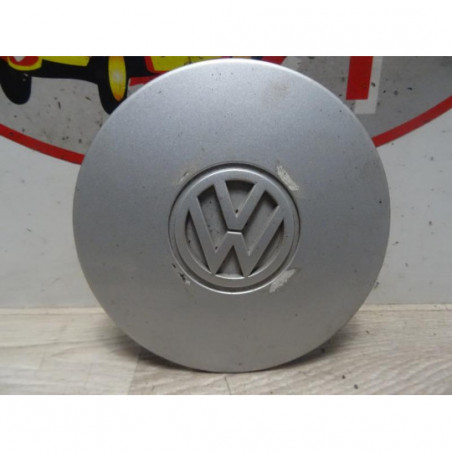Enjoliveur VOLKSWAGEN POLO 3 PHASE 1 d’occasion