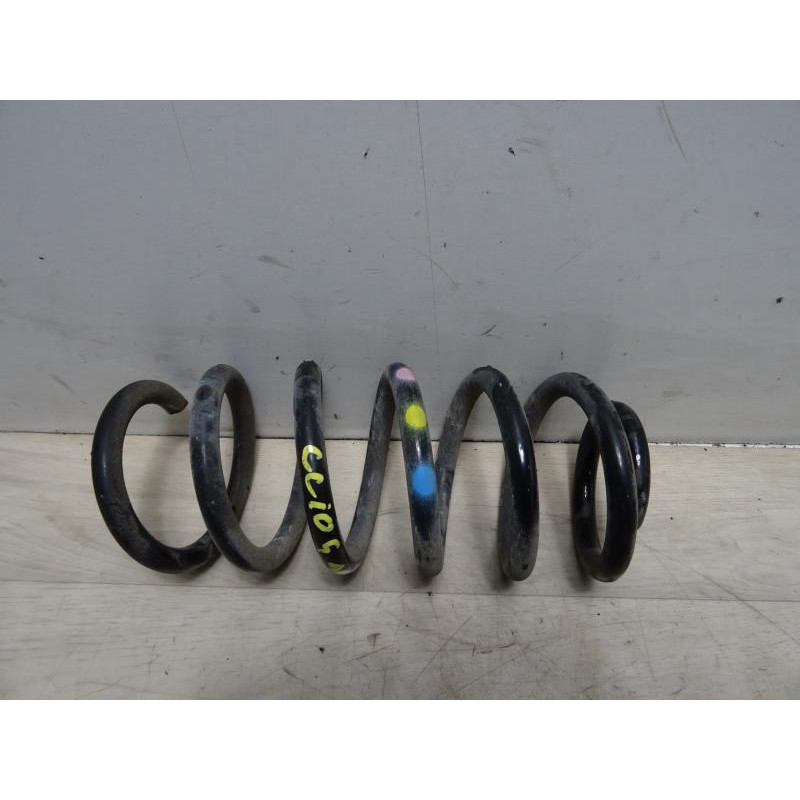 Ressort de suspension arriere droit RENAULT CLIO 4 PHASE 1 d’occasion