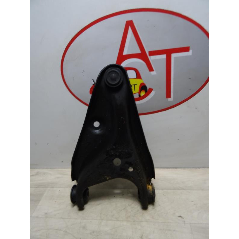Triangle superieur avant droit DACIA LOGAN 2 PHASE 1 d’occasion