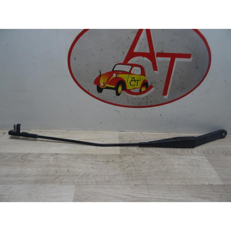 Bras essuie glace avant droit FORD FOCUS 2 PHASE 1 d’occasion