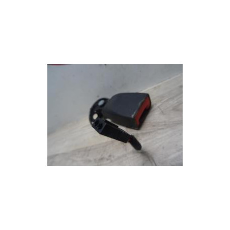 Attache ceinture arriere droit PORSCHE MACAN PHASE 1 d’occasion