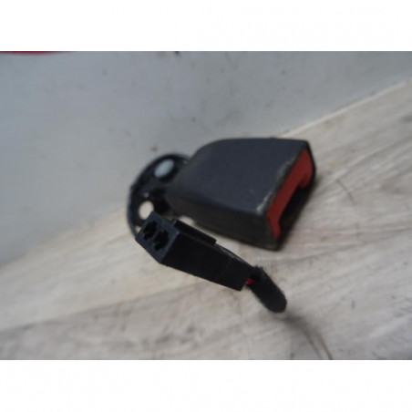 Attache ceinture arriere droit PORSCHE MACAN PHASE 1 d’occasion
