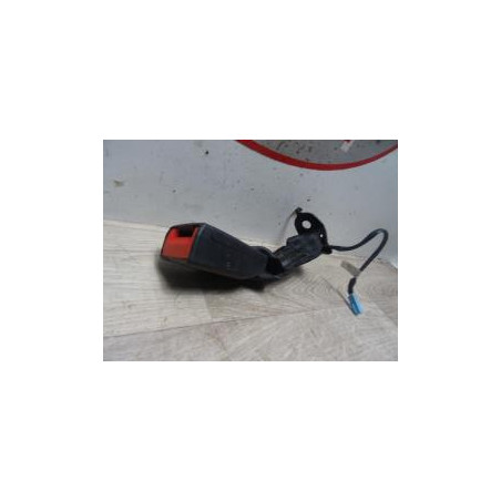 Attache ceinture arriere centrale PORSCHE MACAN PHASE 1 d’occasion