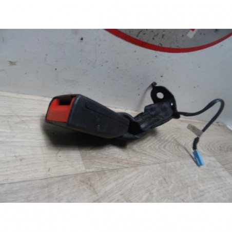 Attache ceinture arriere centrale PORSCHE MACAN PHASE 1 d’occasion