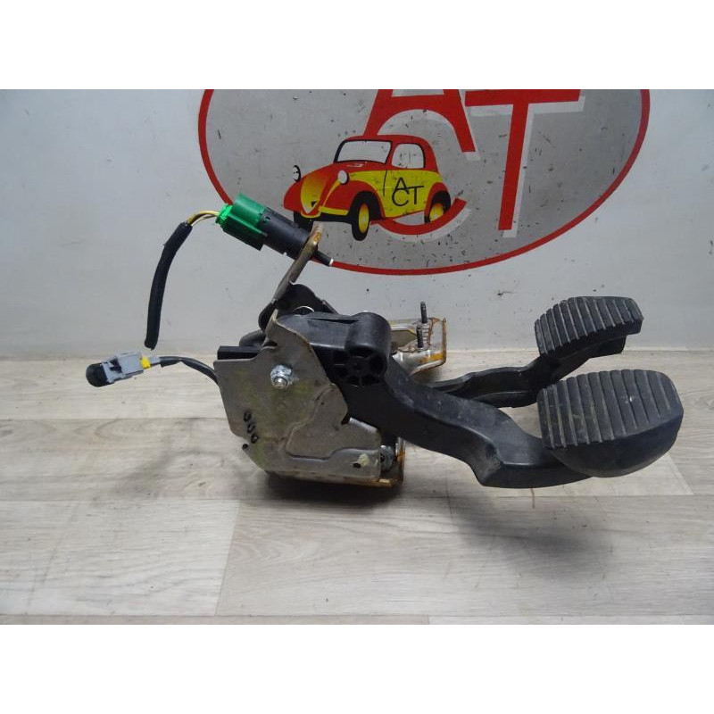 Pedalier CITROEN C3 2 PHASE 1 d’occasion