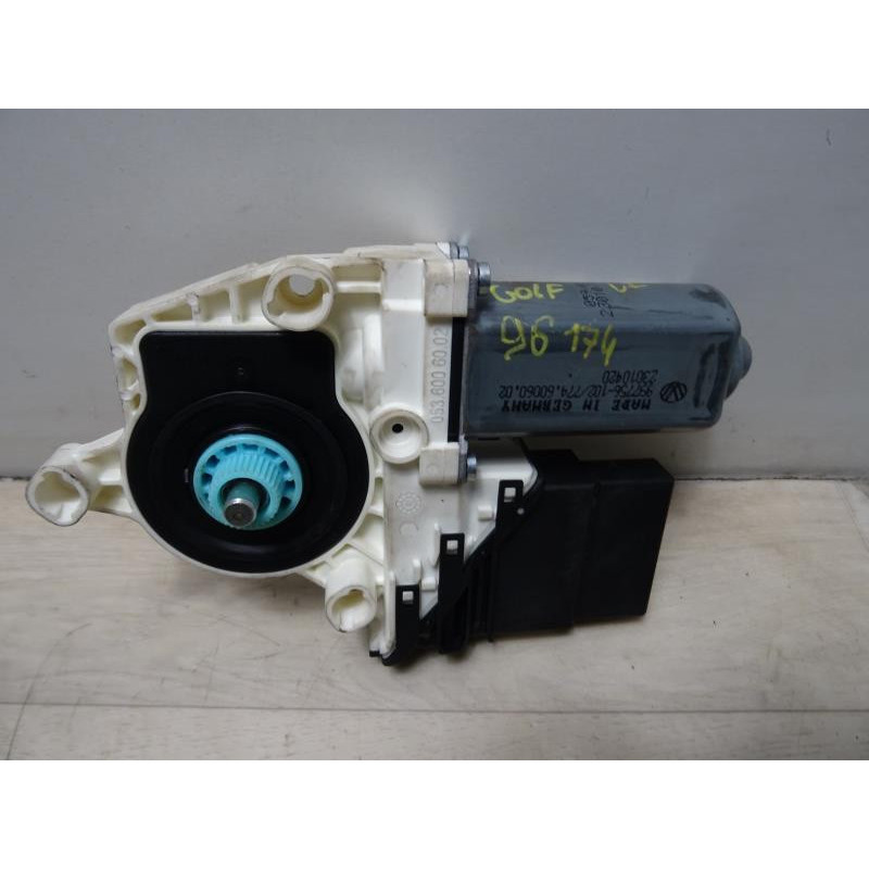 Moteur leve vitre arriere droit VOLKSWAGEN GOLF 6 d’occasion