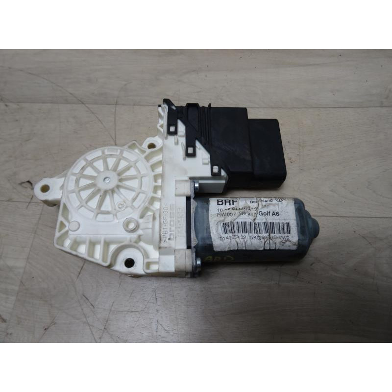 Moteur leve vitre arriere droit VOLKSWAGEN GOLF 6 d’occasion