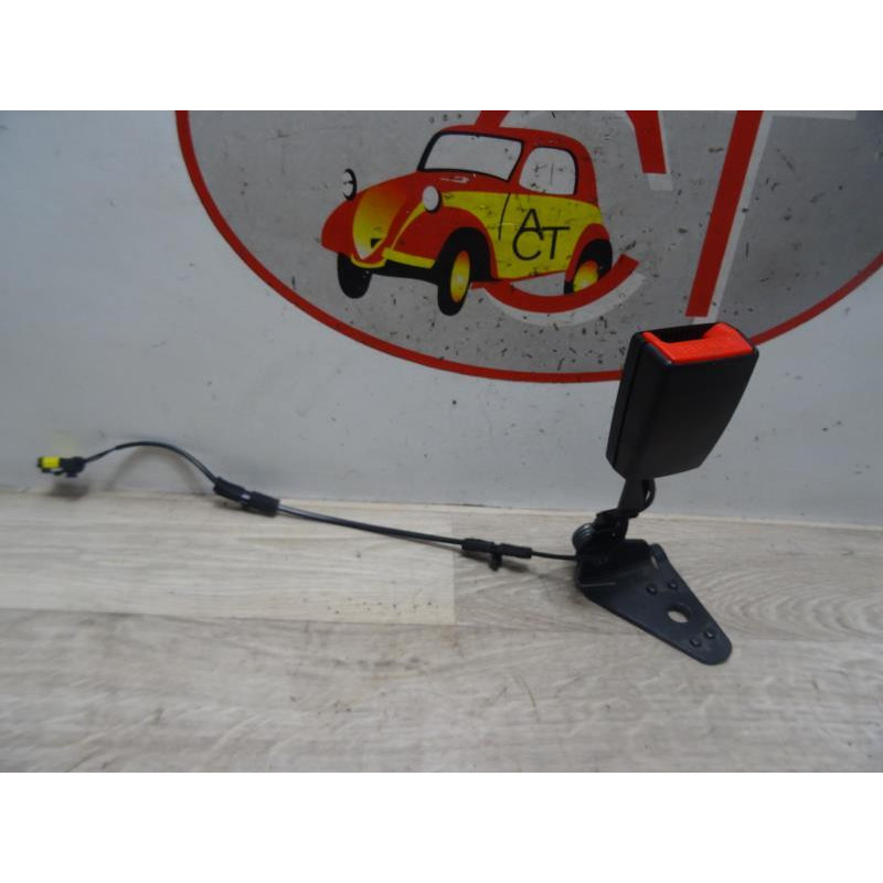 Attache ceinture arriere droit CITROEN C5 2 d’occasion