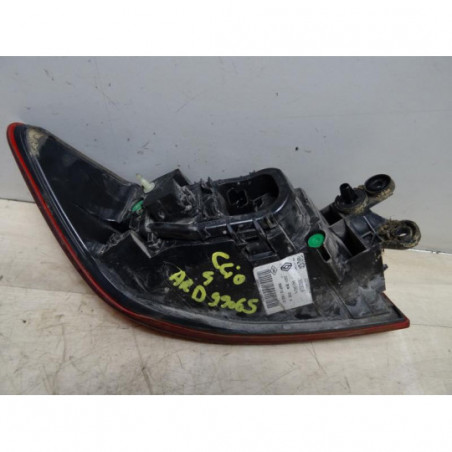 Feu arriere principal droit (feux) RENAULT CLIO 4 PHASE 1 d’occasion