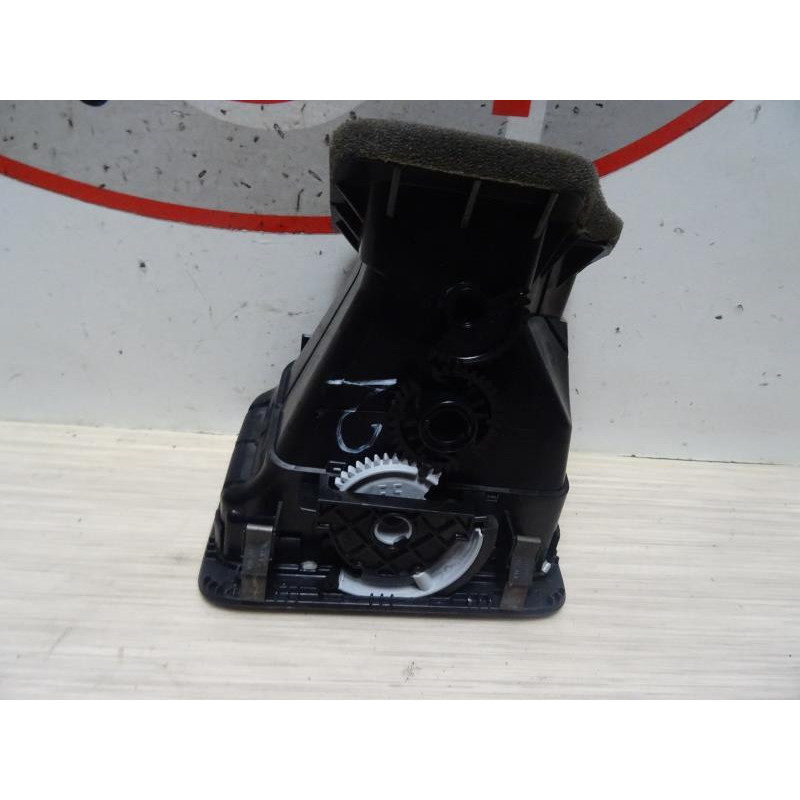 Aerateur tableau de bord avant gauche VOLKSWAGEN GOLF 6 d’occasion