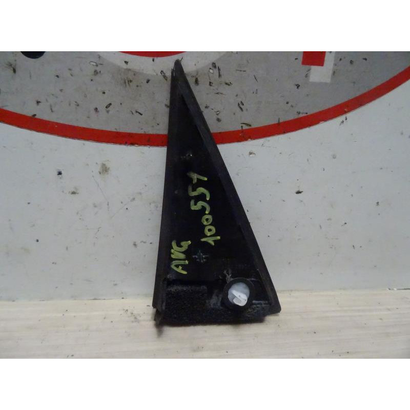Baguette d'aile Avant gauche CITROEN C3 2 PHASE 1 d’occasion