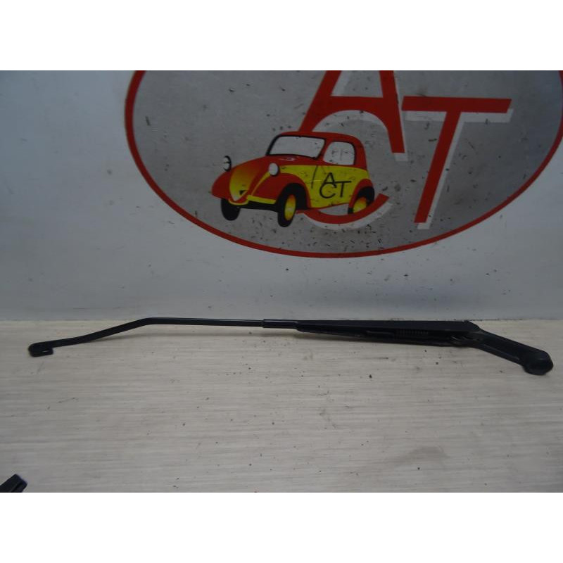 Bras essuie glace avant droit SUZUKI WAGON-R PHASE 2 d’occasion