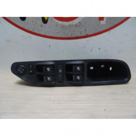 Interrupteur de leve vitre avant gauche FIAT TIPO 2 d’occasion