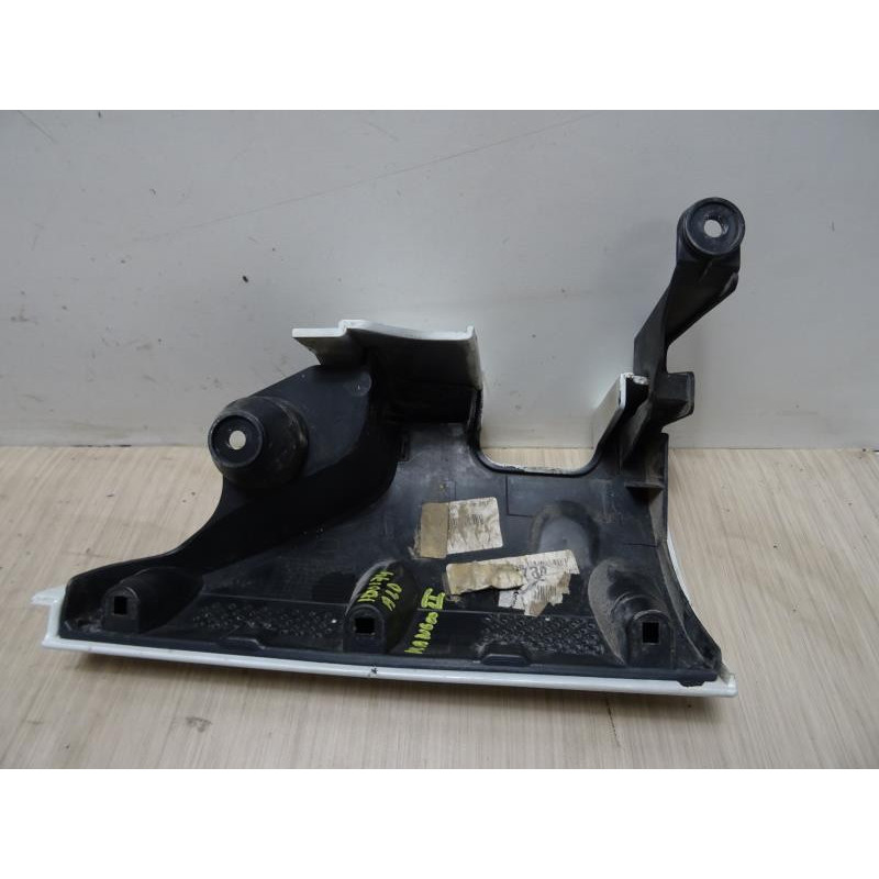 Crosse arriere droit RENAULT KANGOO 2 PHASE 1 d’occasion