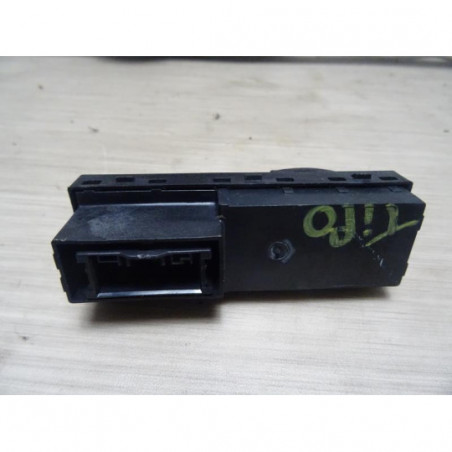 Interrupteur de leve vitre arriere droit FIAT TIPO 2 d’occasion