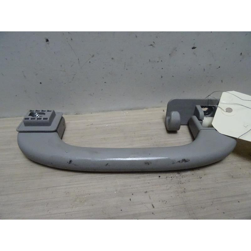 Poignee de maintien arriere gauche BMW SERIE 5 E60 PHASE 2 d’occasion