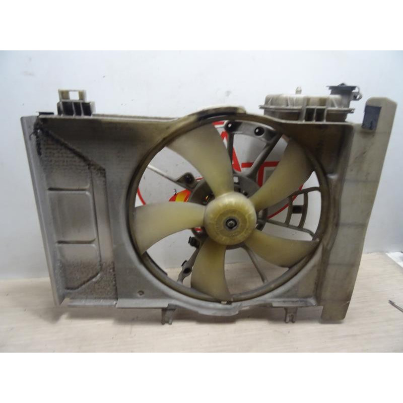 Moto ventilateur radiateur TOYOTA YARIS 2 PHASE 1 d’occasion
