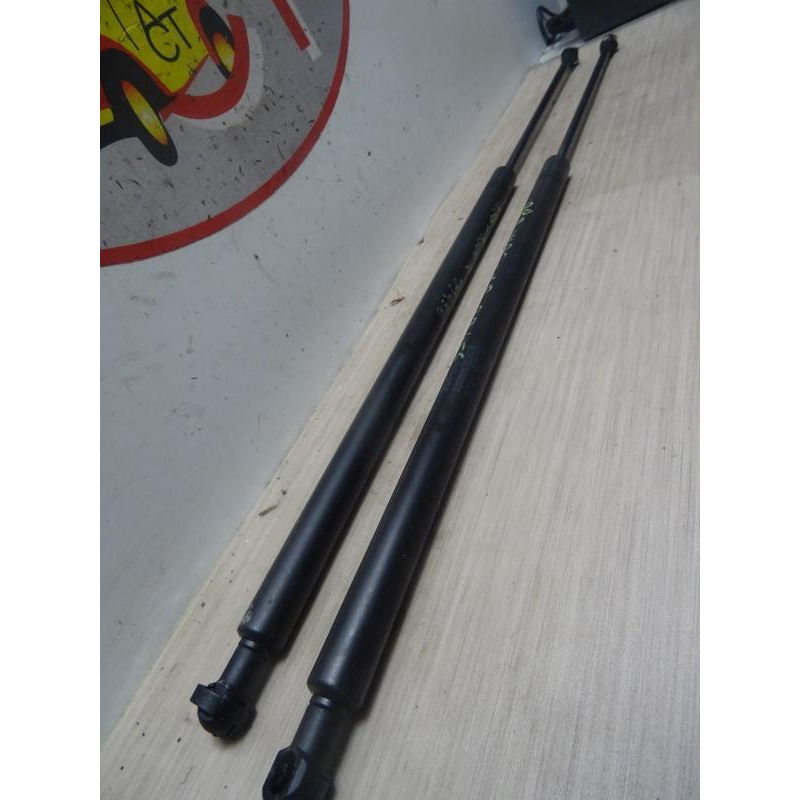 Verin de coffre SUZUKI WAGON-R PHASE 2 d’occasion