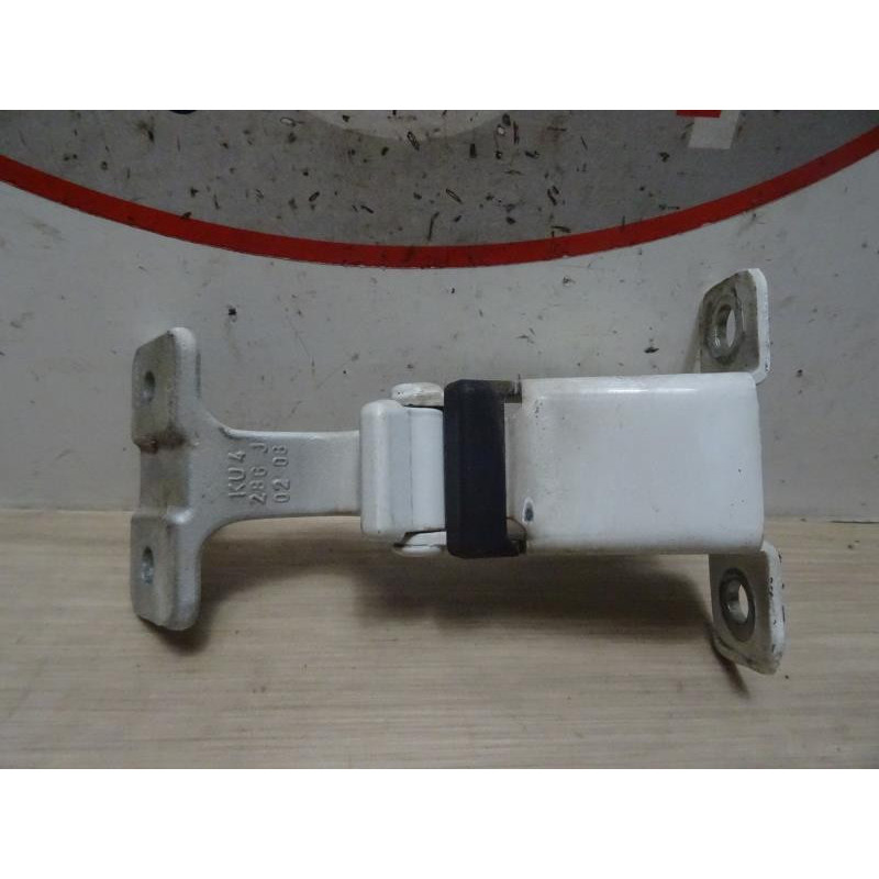 Charniere de porte de coffre gauche RENAULT KANGOO 2 PHASE 1 d’occasion