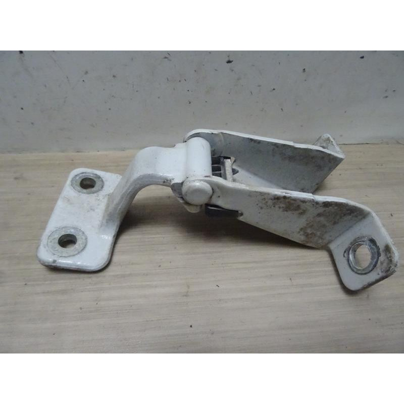 Charniere de porte de coffre gauche RENAULT KANGOO 2 PHASE 1 d’occasion