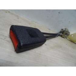 Attache ceinture arriere droit VOLKSWAGEN NEW BEETLE 1 PHASE 1 d’occasion