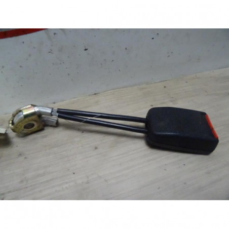 Attache ceinture arriere droit VOLKSWAGEN NEW BEETLE 1 PHASE 1 d’occasion