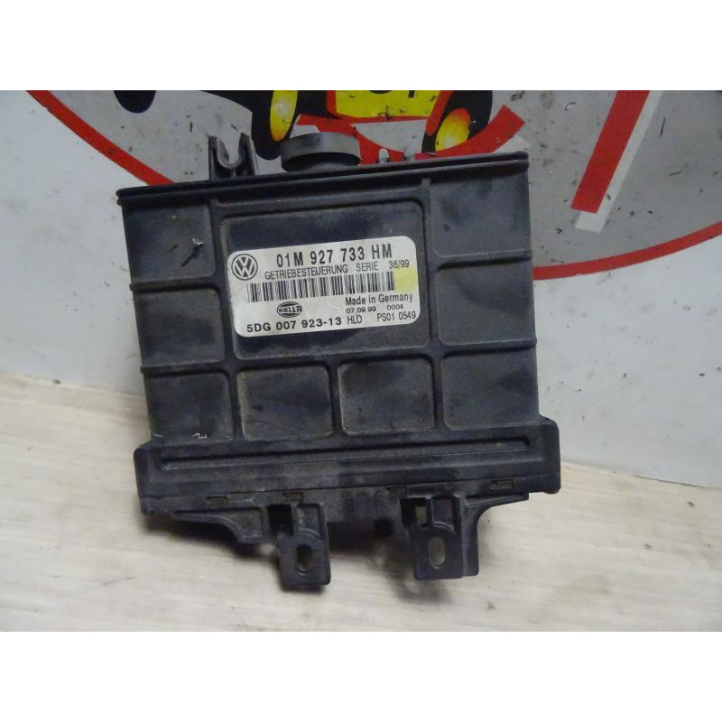 Calculateur VOLKSWAGEN NEW BEETLE 1 PHASE 1 d’occasion