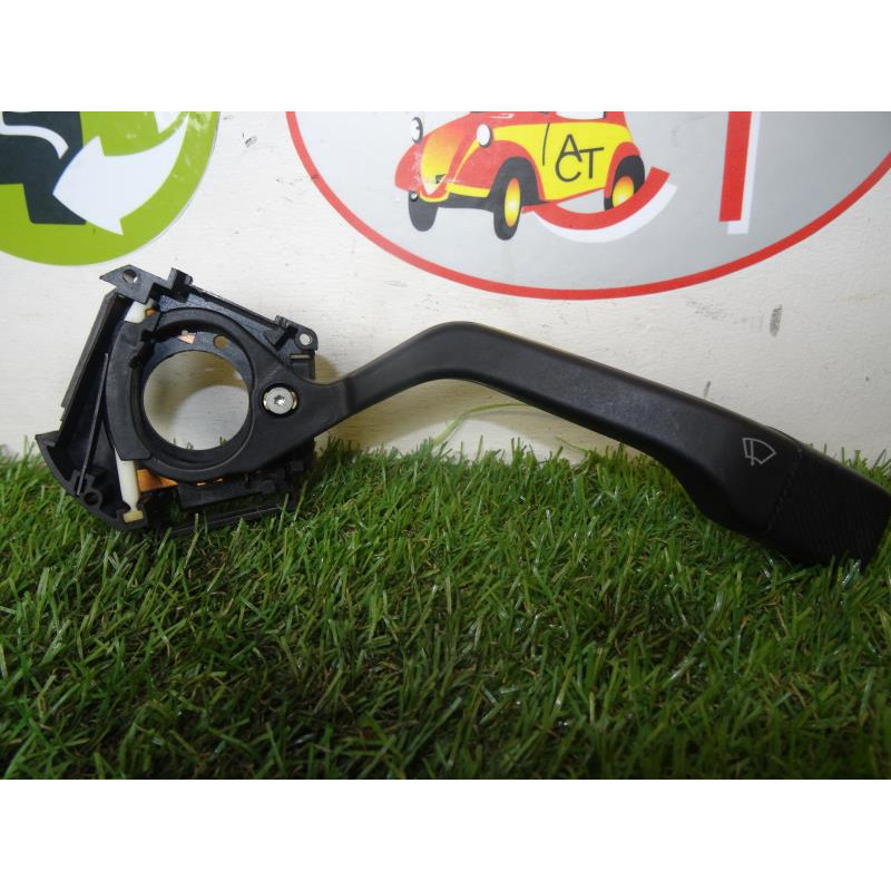Commodo d'essuie glaces VOLKSWAGEN GOLF II d’occasion