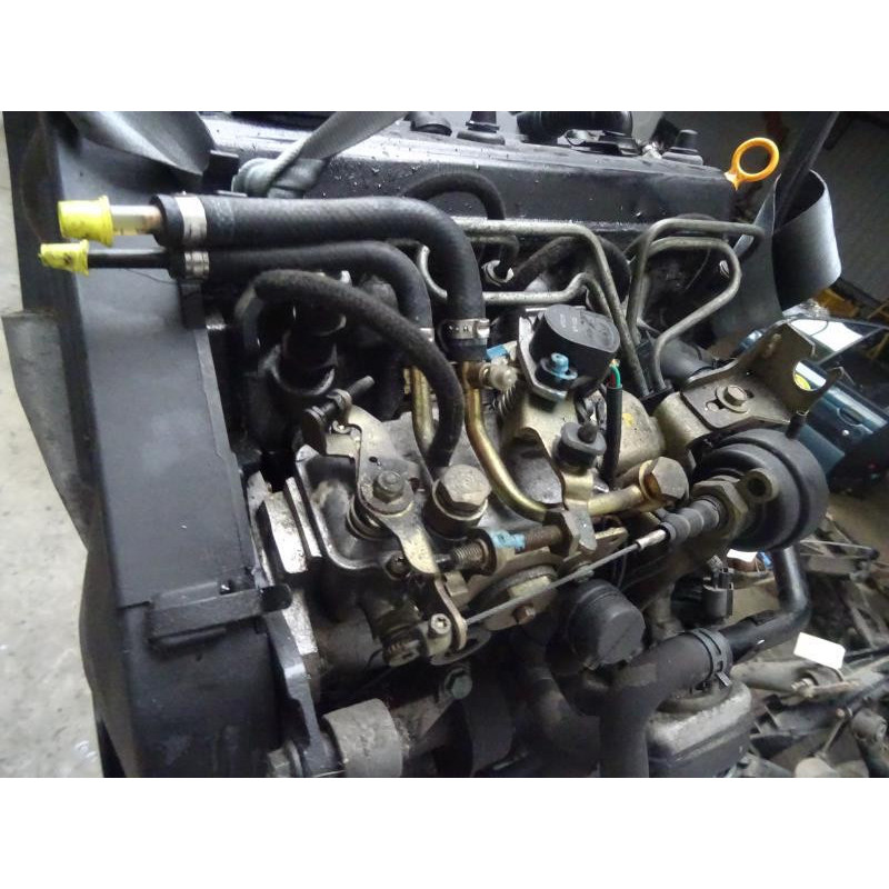 Moteur VOLKSWAGEN POLO 3 PHASE 1 d’occasion