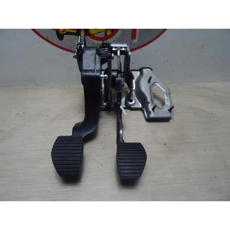 Pedalier FORD FIESTA 6 PHASE 1 d’occasion