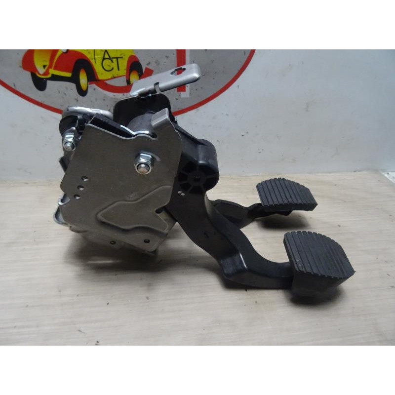 Pedalier FORD FIESTA 6 PHASE 1 d’occasion