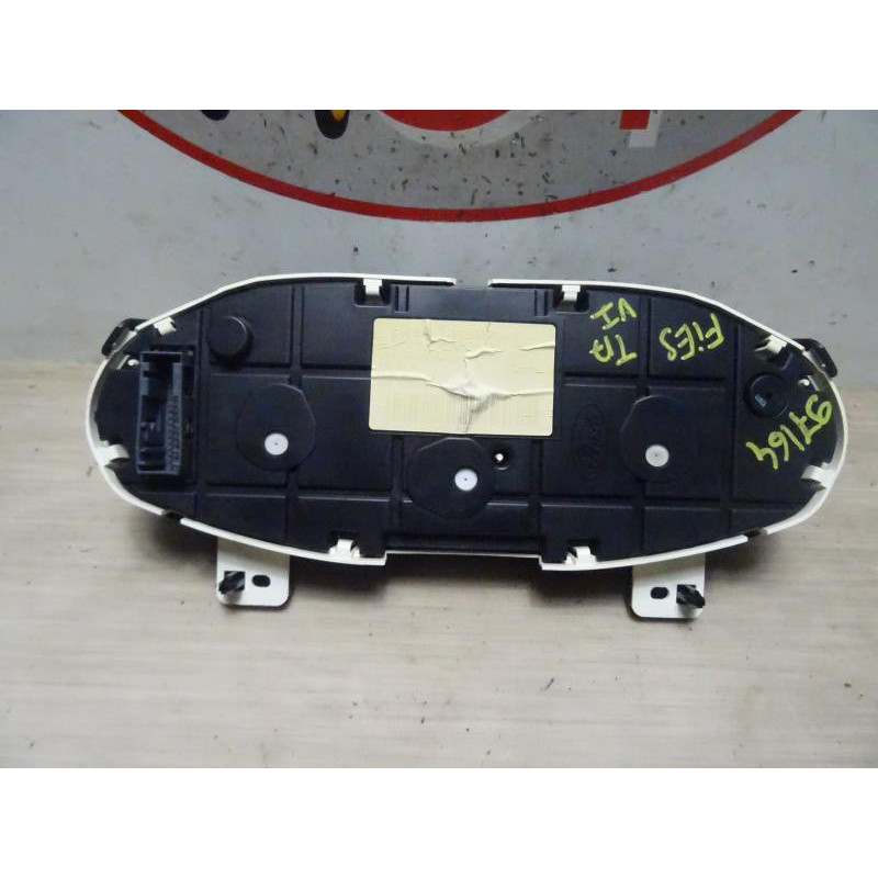 Compteur FORD FIESTA 6 PHASE 1 d’occasion