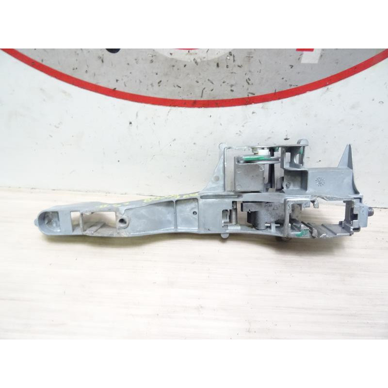 Support poignee porte avant gauche CITROEN C5 2 d’occasion