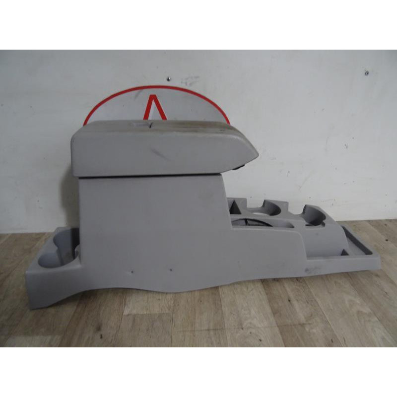 Console central (interieur plastique) DODGE  d’occasion