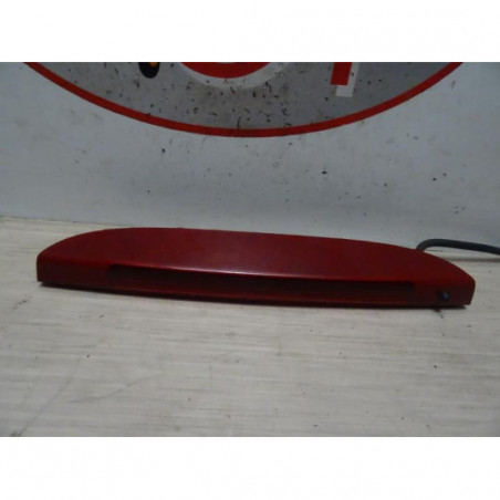 Feu arriere stop central RENAULT CLIO 3 PHASE 1 BREAK d’occasion