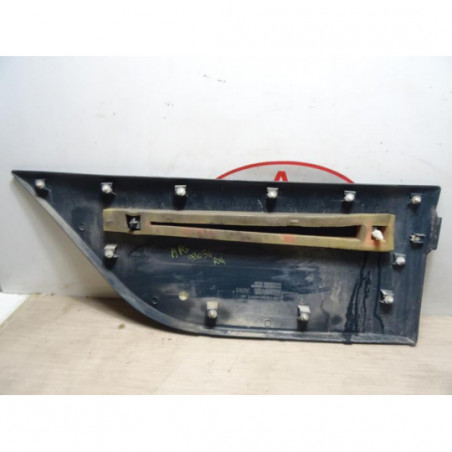 Baguette de porte arriere gauche  RENAULT SCENIC 1 PHASE 2 d’occasion