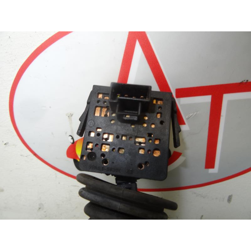 Commodo d'essuie glaces OPEL CORSA (C) PHASE 1 d’occasion