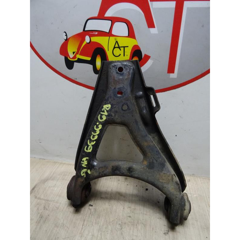 Triangle superieur avant gauche RENAULT R19 PHASE 2 d’occasion
