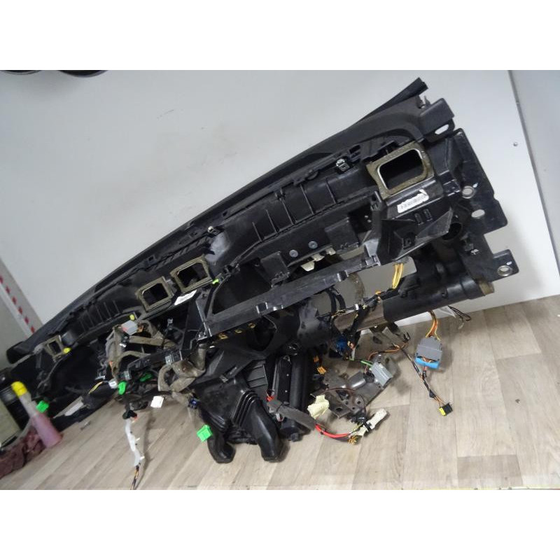 Tableau de bord VOLVO S 40 2 PHASE 1 d’occasion