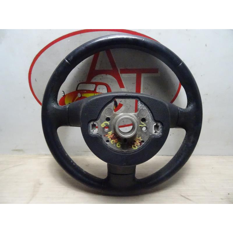 Volant VOLKSWAGEN GOLF PLUS PHASE 1 d’occasion