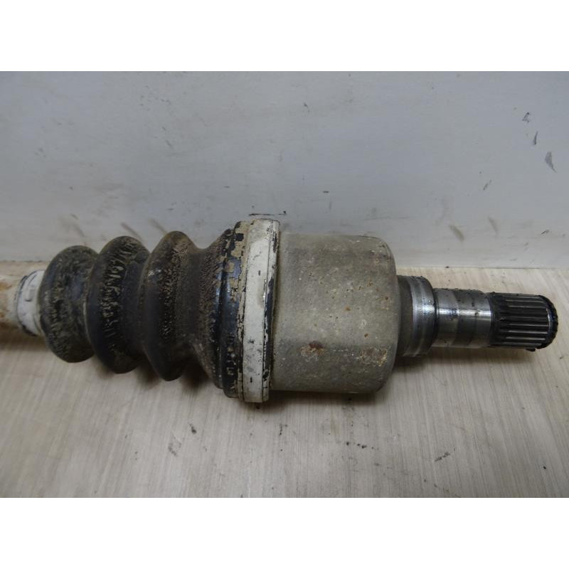 Cardan arriere gauche (transmission) RENAULT SCENIC 1 PHASE 2 d’occasion