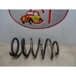 Ressort de suspension arriere gauche TOYOTA LAND CRUISER 4 J120 d’occasion
