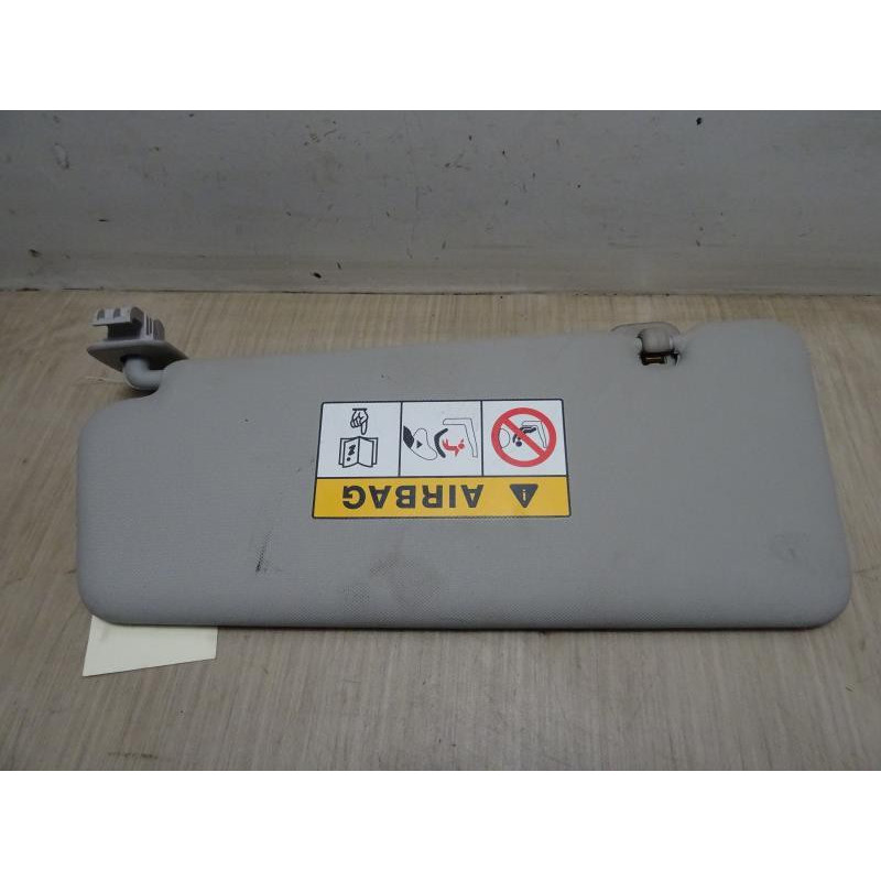 Pare soleil droit RENAULT CLIO 4 PHASE 1 d’occasion