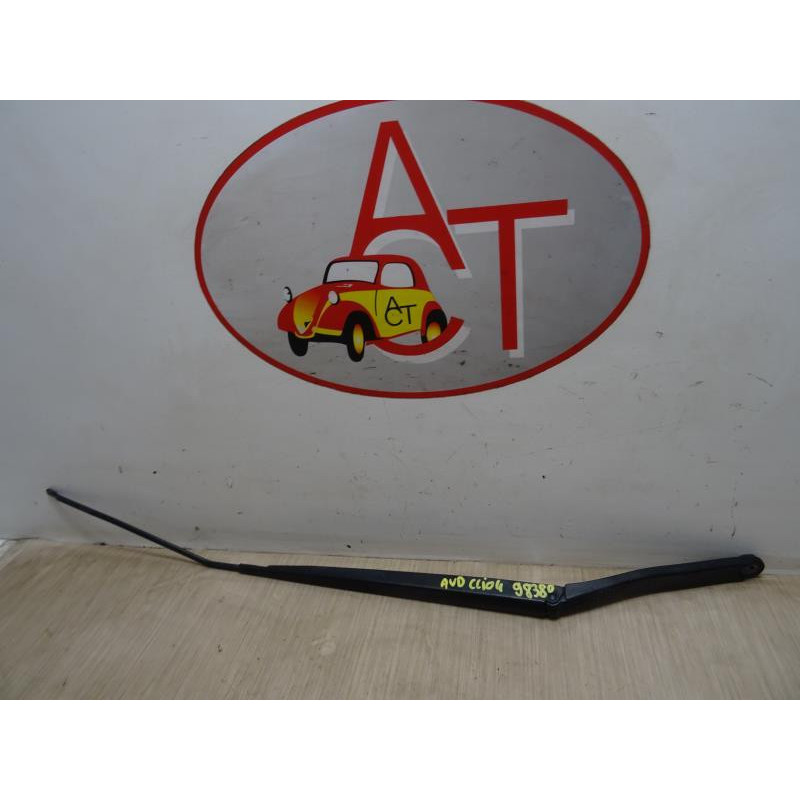 Bras essuie glace avant droit RENAULT CLIO 4 PHASE 1 d’occasion