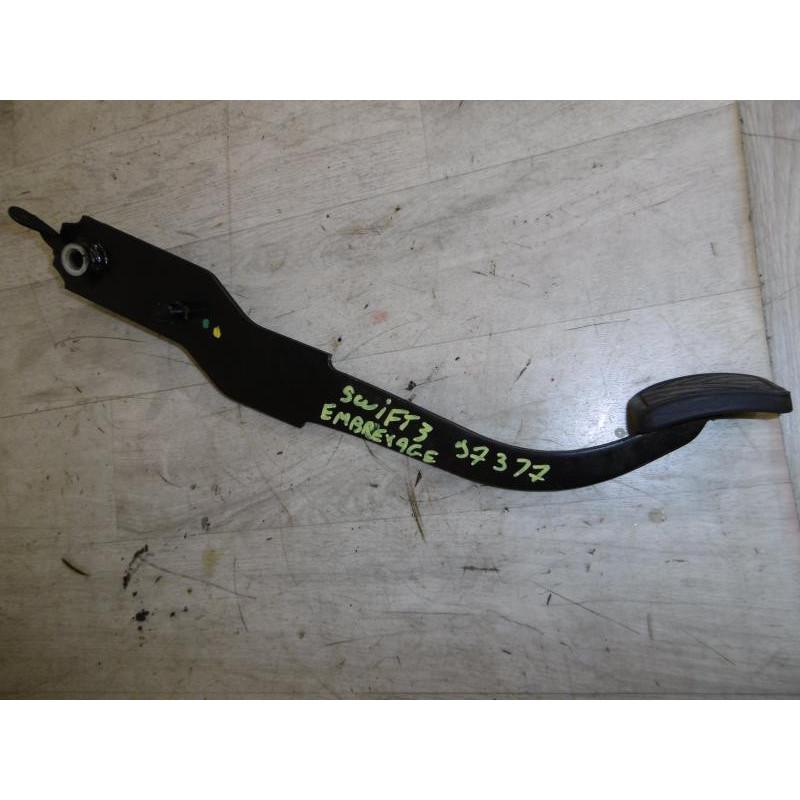 Pedalier d'embrayage SUZUKI SWIFT 3 d’occasion