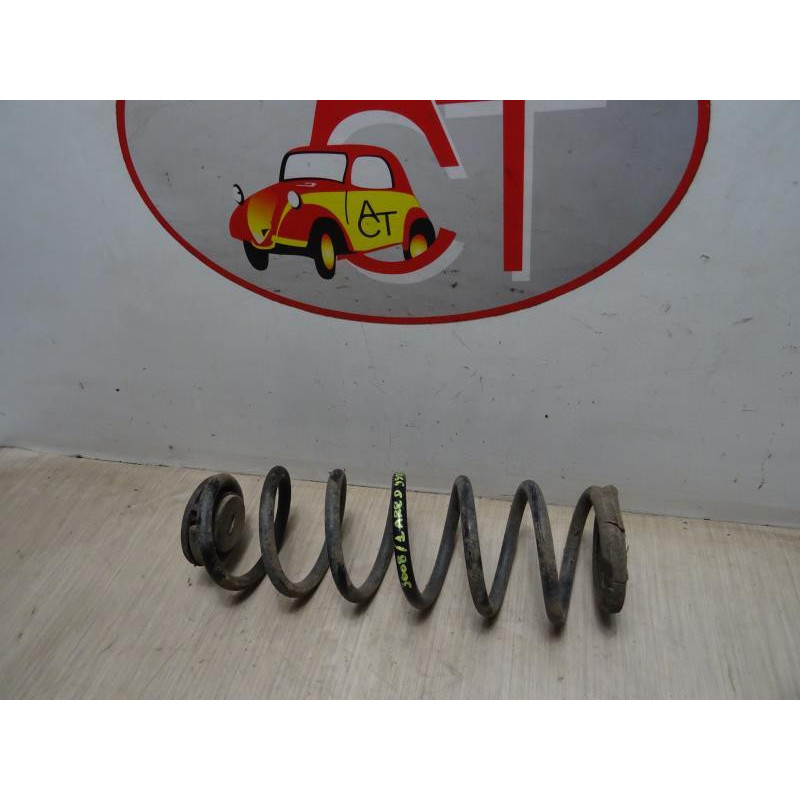 Ressort de suspension arriere droit PEUGEOT 3008 1 PHASE 1 d’occasion