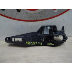 Support poignee porte arriere gauche PEUGEOT 208 1 PHASE 1 d’occasion