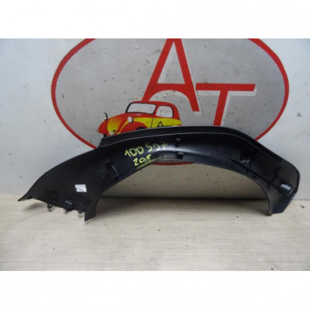 Garniture hayon PEUGEOT 208 1 PHASE 1 d’occasion