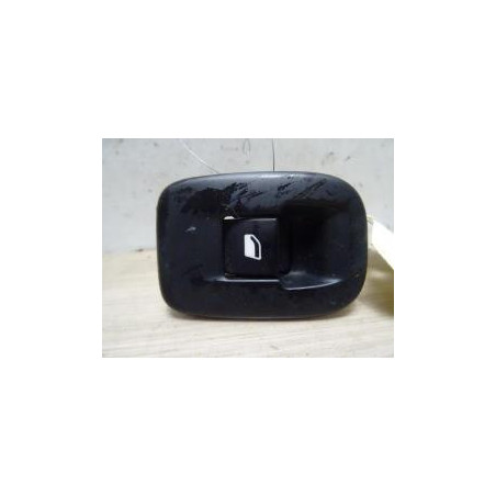Interrupteur de leve vitre arriere droit PEUGEOT 208 1 PHASE 1 d’occasion