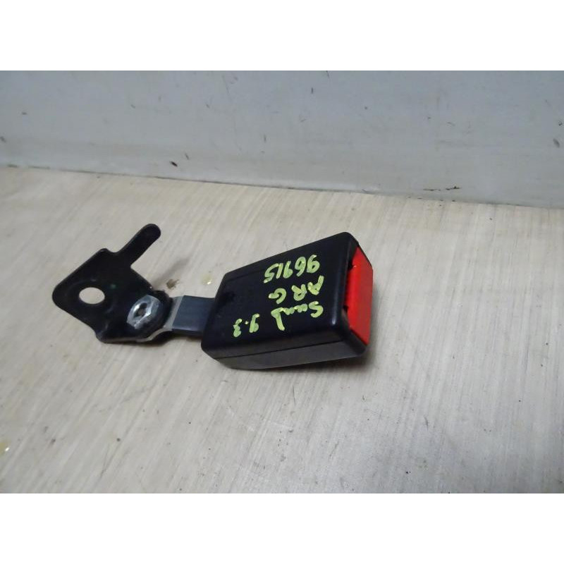 Attache ceinture arriere gauche SAAB 9.3 2 SPORT HATCH PHASE 2 BREAK d’occasion